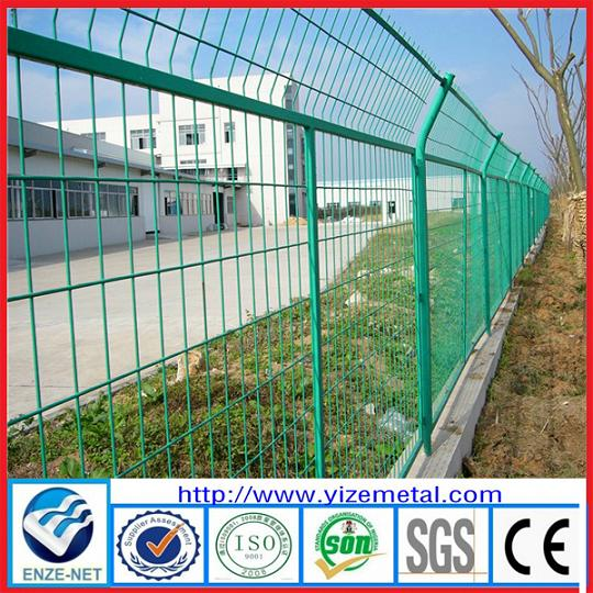 Frame Mesh Fence