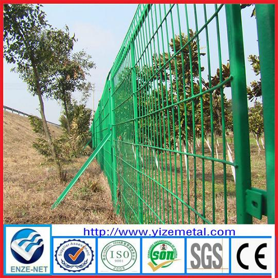 Frame Mesh Fence